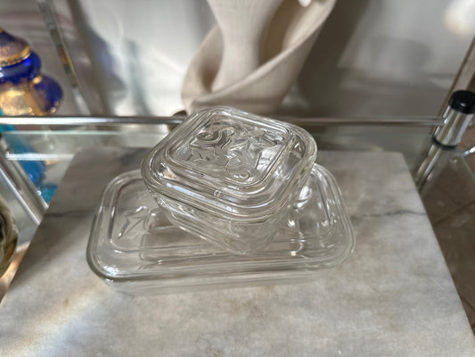 Set of 2 Vintage Hazel Atlas Refrigerator Boxes/ Large and Small Sizes/ Ivy Motif/ Vintage Glassware