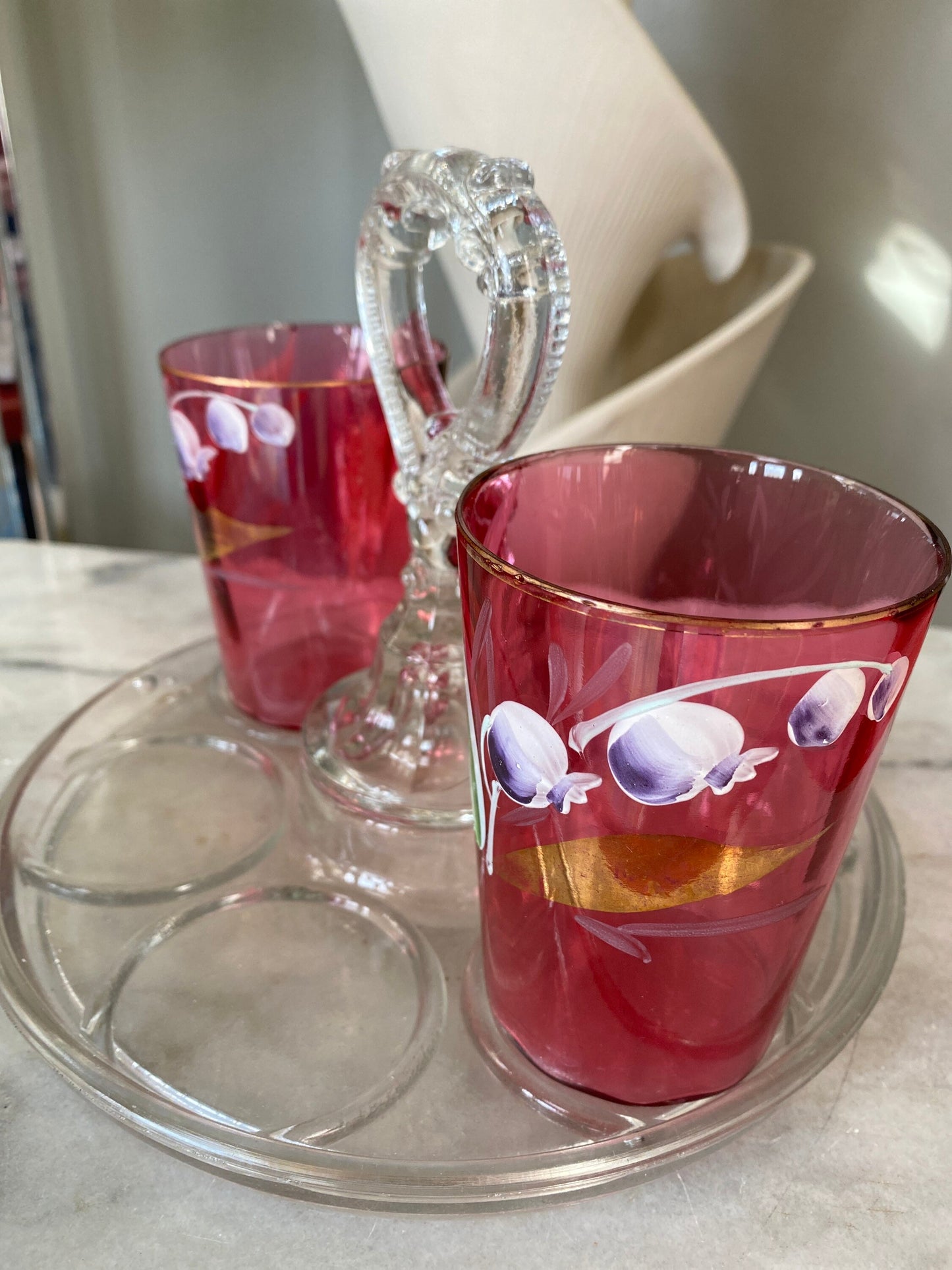Swanky Swigs | Vintage LE Smith Glass Tray with 2 Antique Glasses