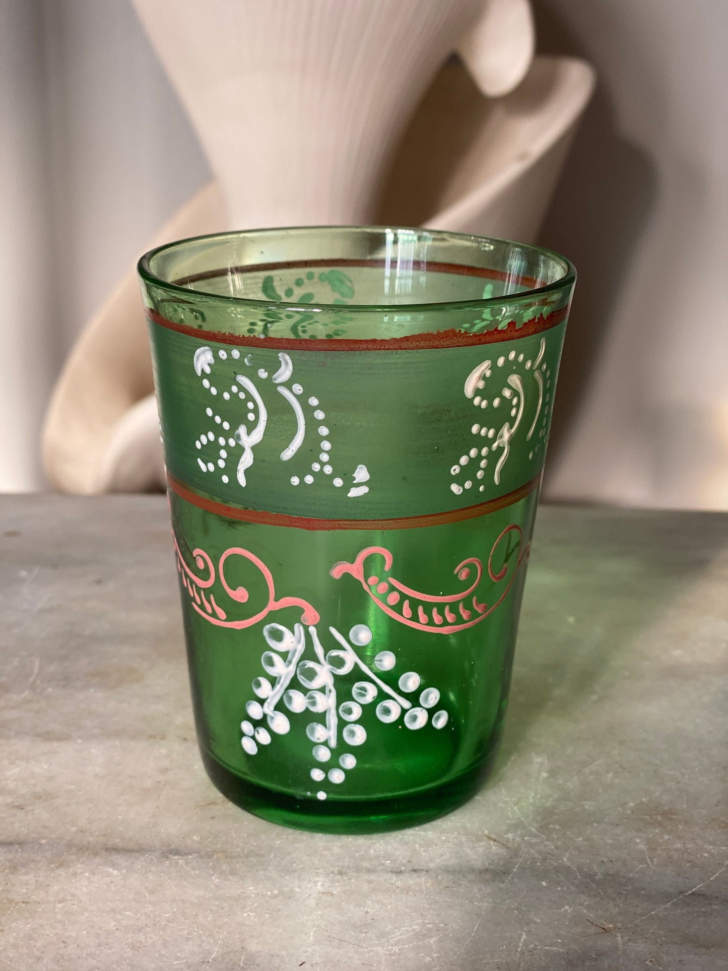 Antique Victorian Green Paneled Hand Painted Enamel Glass Tumbler