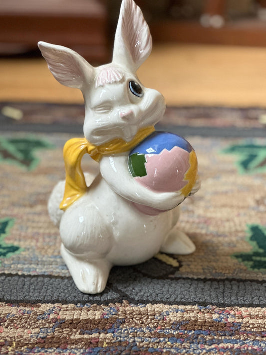 Vintage White Easter Bunny, Atlantic Mold Ceramic Rabbit, Winking Bunny with Egg, Vintage Home Decor