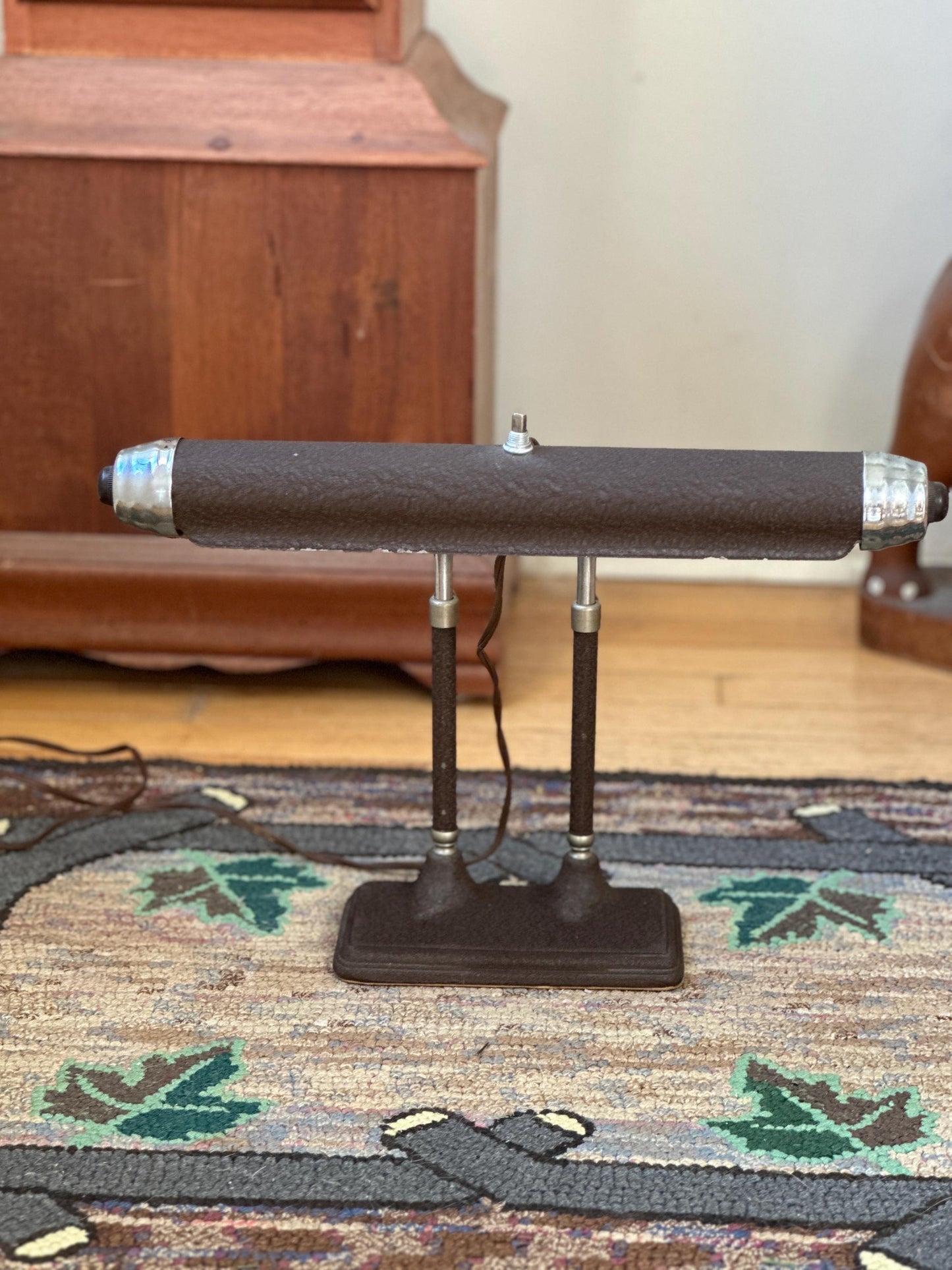 Vintage Retro Piano Desk Table Bankers Lamp Light By Radionic Trans. Co.