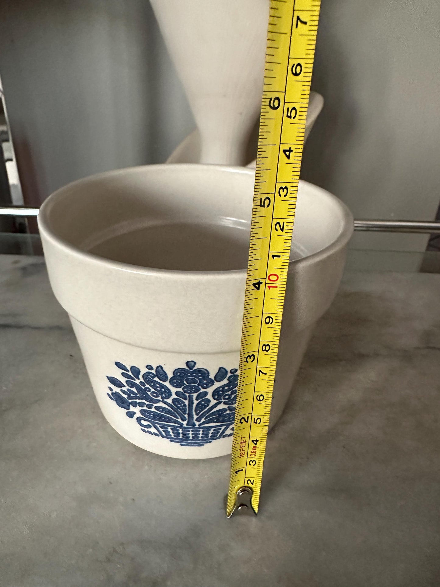 Vintage Pfaltzgraff Ftda 1982 Blue Flower Pot Off White Stoneware
