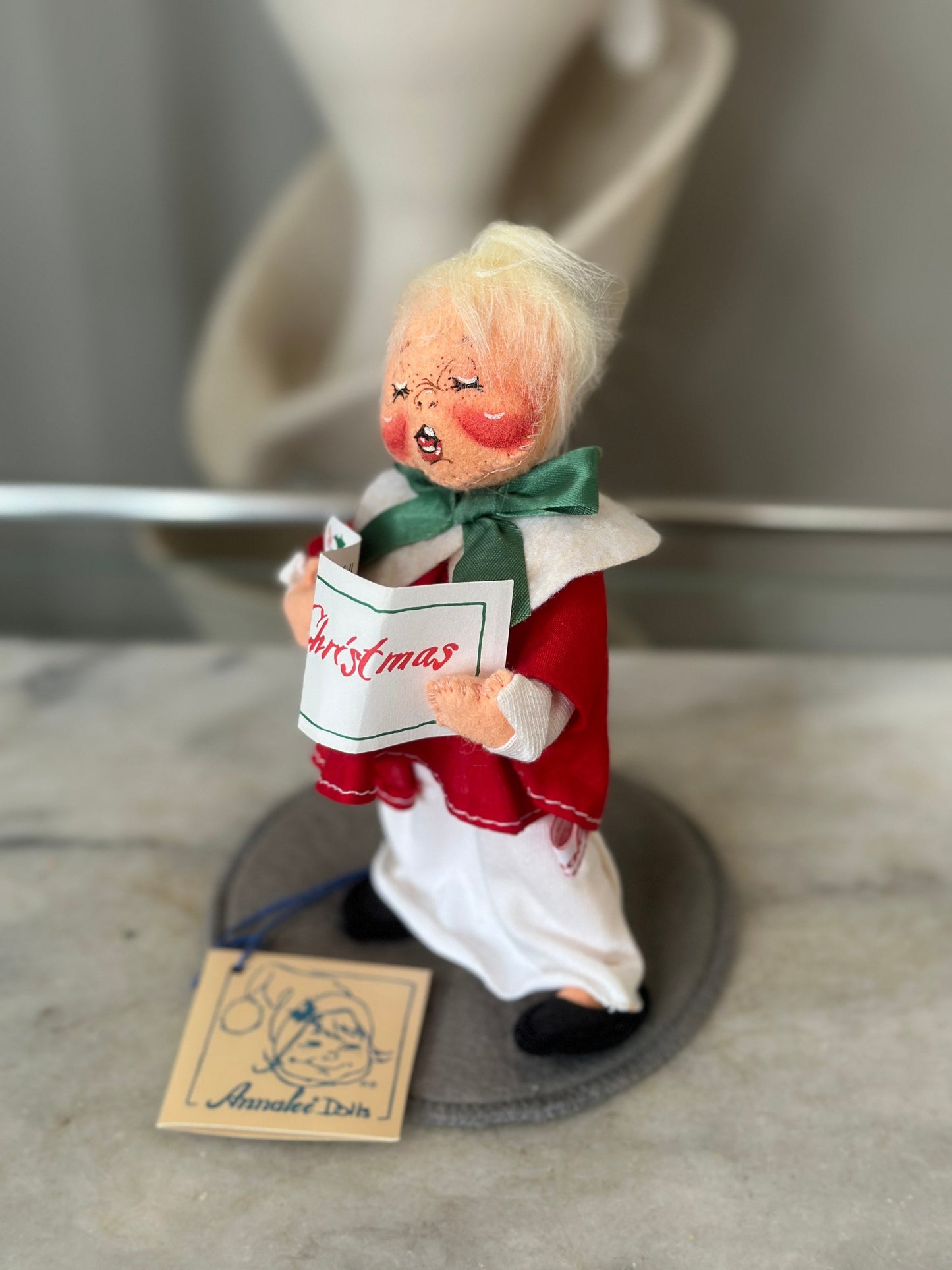 Vintage Annalee 7” Choir Girl Annalee Doll 1995, Christmas Kid, Caroler, Blonde, Eyes Shut, Oriogbsl Tag Present