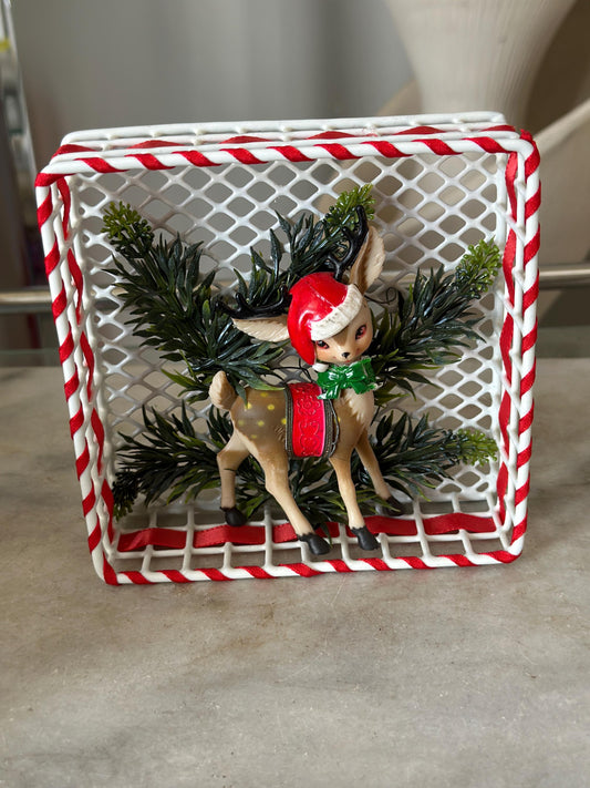 Vintage Kitschy Deer in Metal Mesh Box