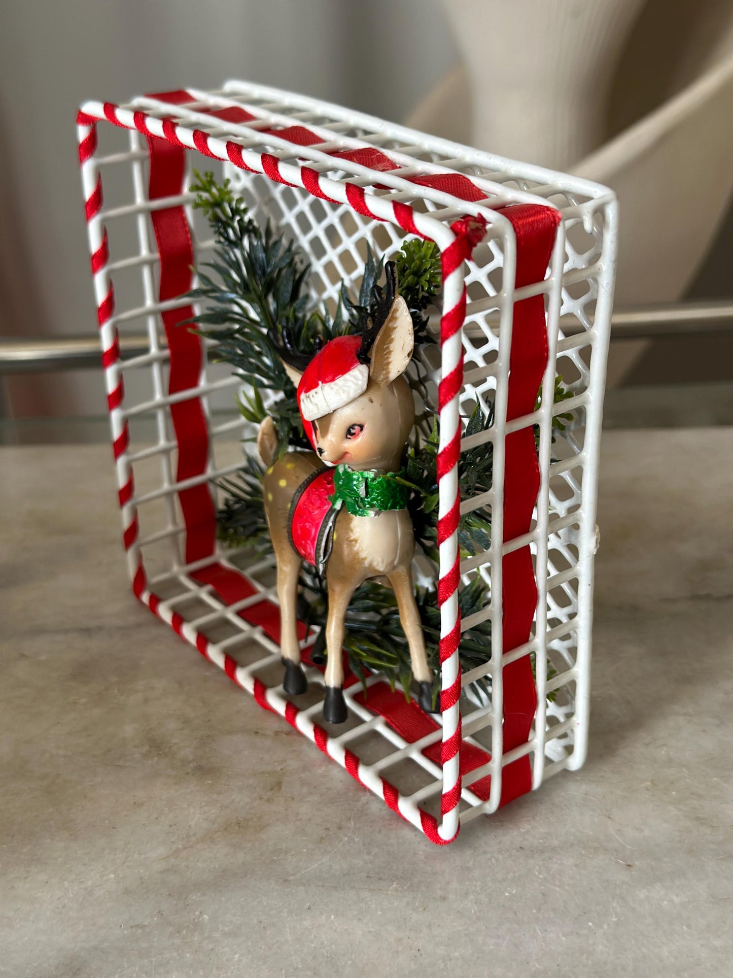 Vintage Kitschy Deer in Metal Mesh Box