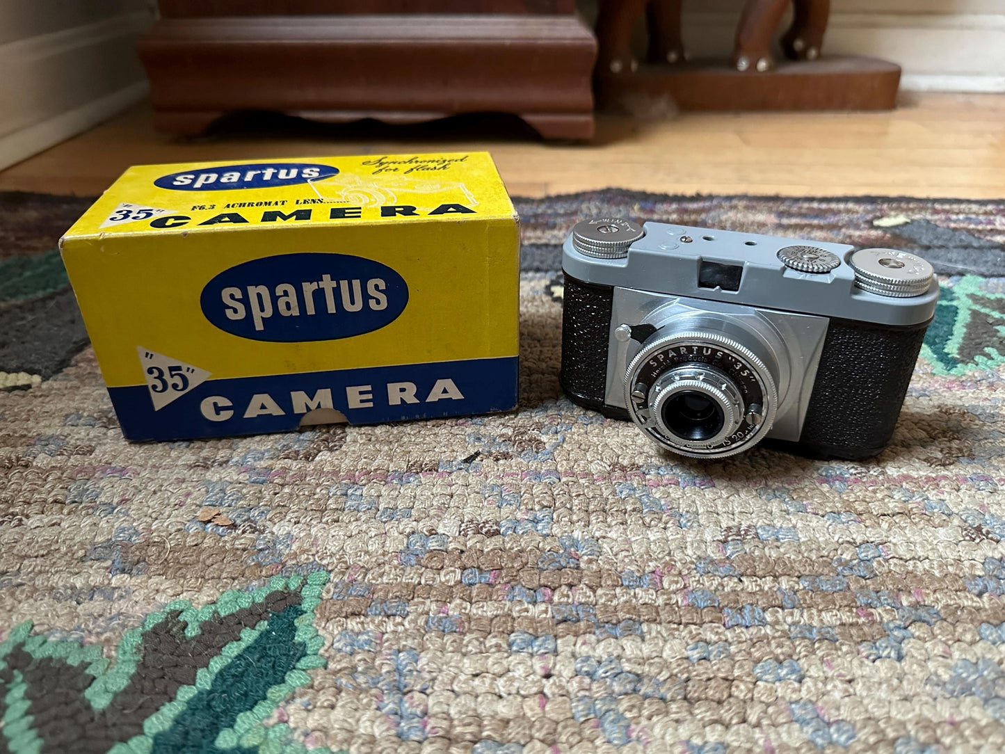 Vintage Film Camera - Spartus 35 Camera - In Origjnal Box w Brochure
