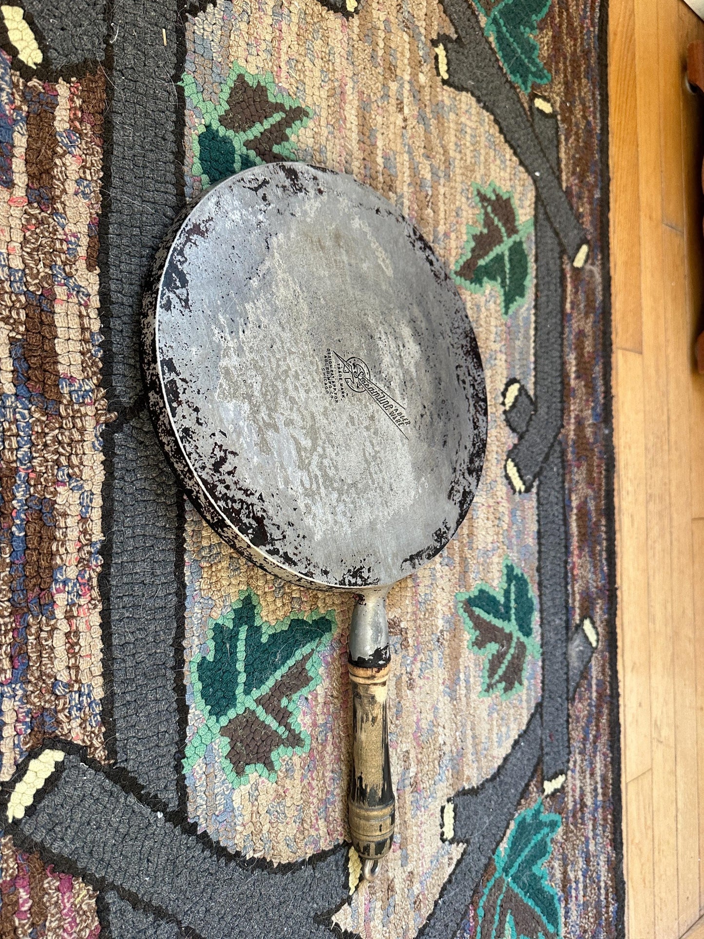 Vintage AdlerWare Streamline 10”  Wood Handle Griddle | Farmhouse Kitchen | Primitive Kitchen | Rustic Kitchen