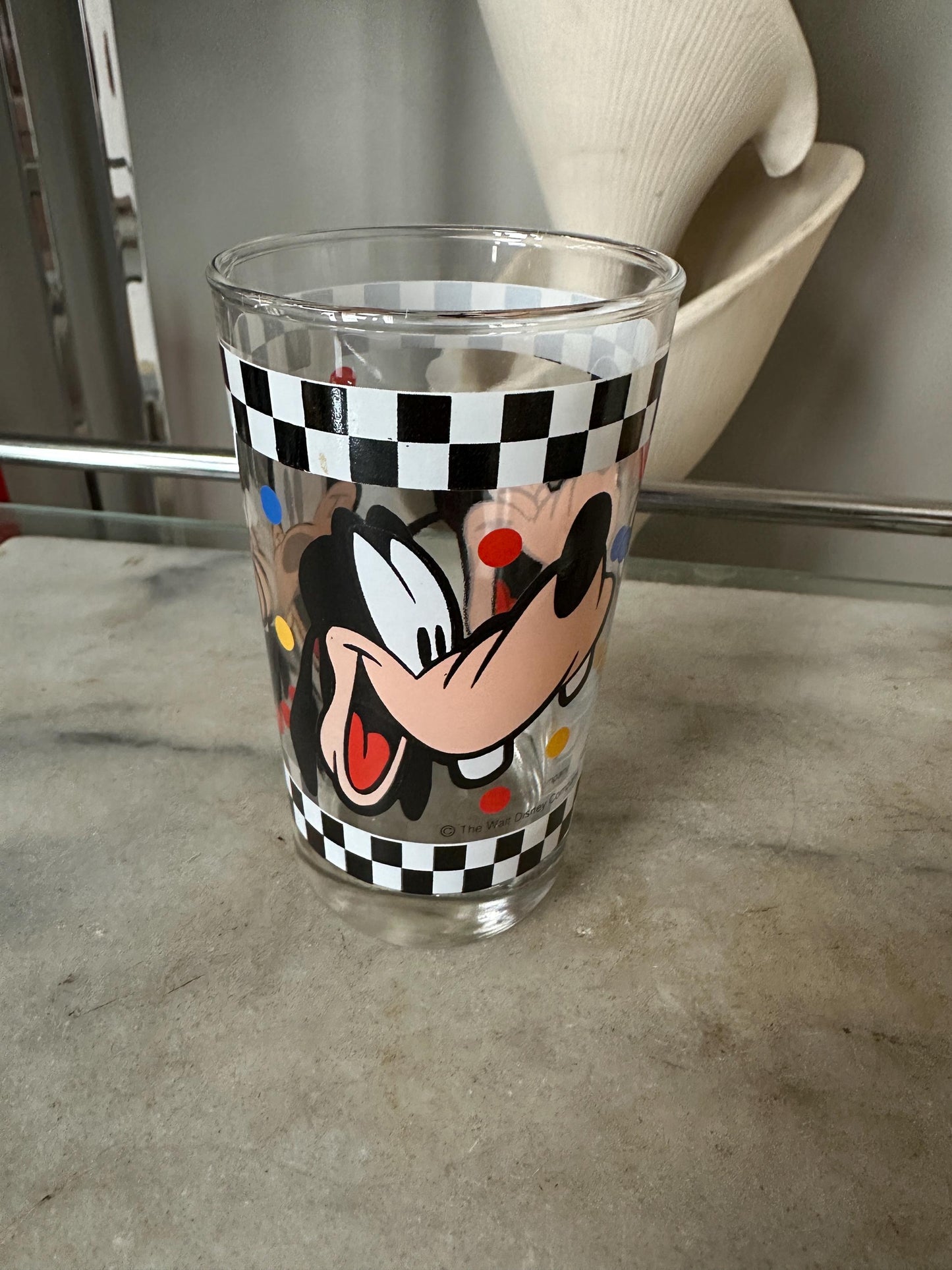 Vintage Disney Mickey/Minnie Mouse/Donald Duck Drinking Glass and Goofy Drinking Glass  Set of 2