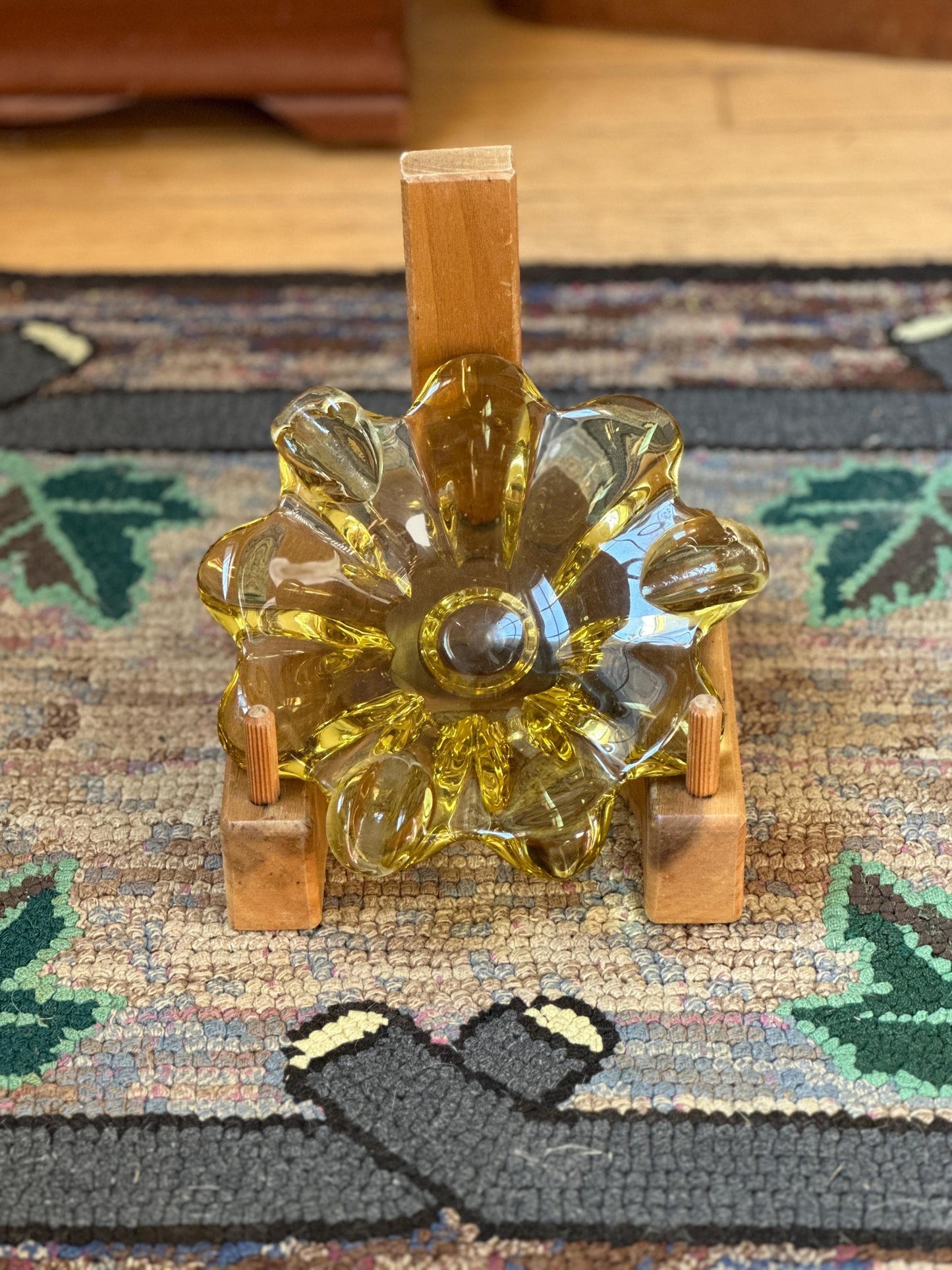Vintage MCM Yellow Art Glass Ashtray | Flower Art Glass Ashtray | Mid Century Modern Art Glass Ashtray