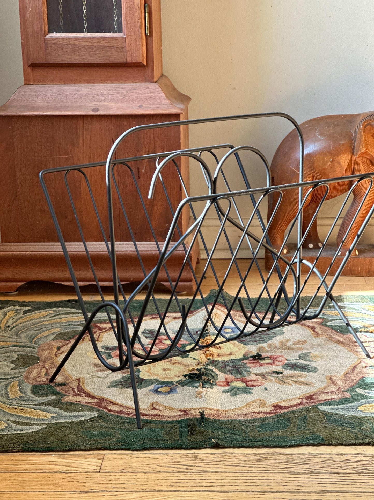 Vintage Mid Century Modern Magazine Rack Black Metal Wire | Sleek Styling  | Album Holder
