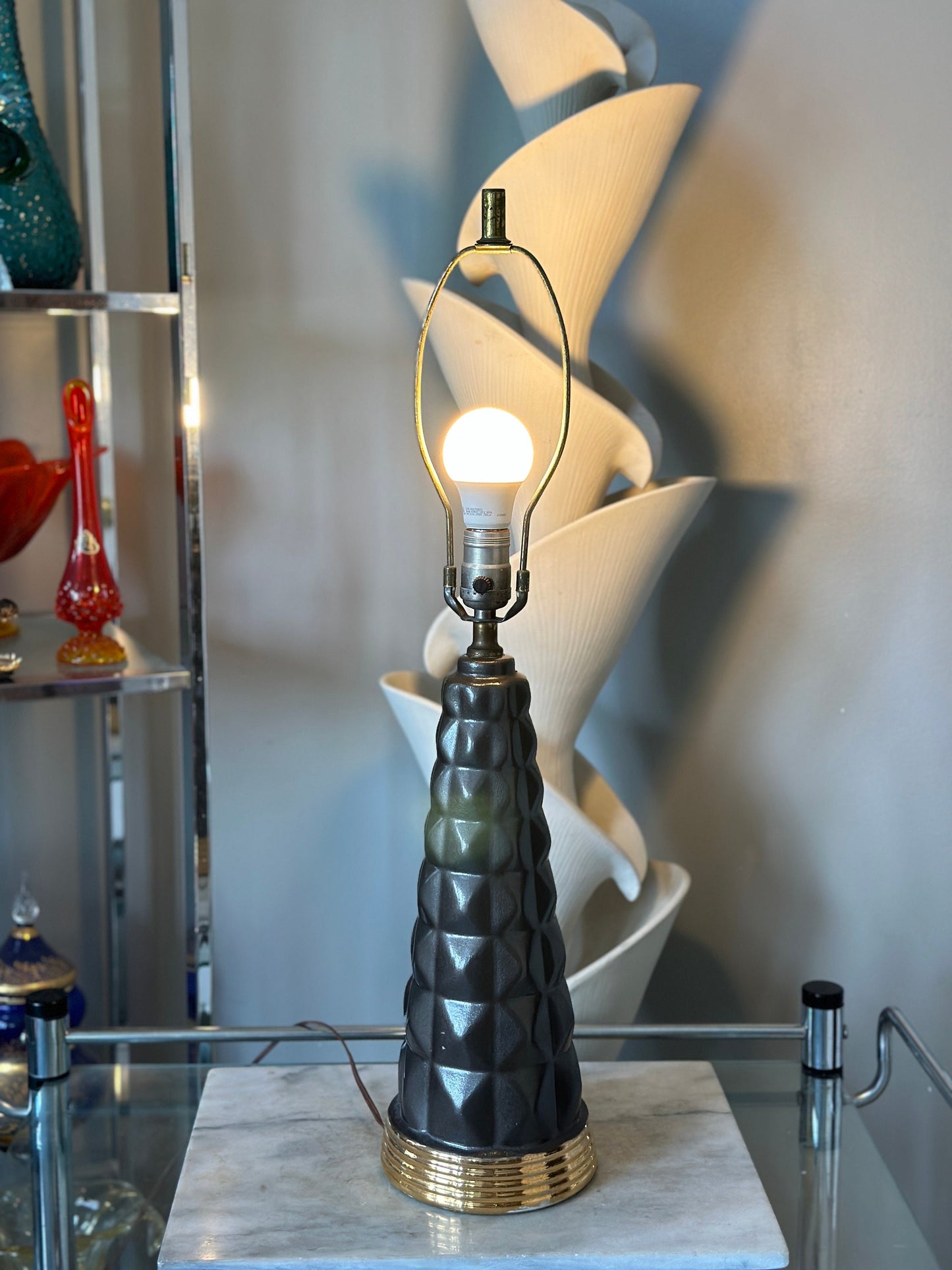 Vintage Mid Century Modern Bronze  Ceramic Table Lamp | MCM Lightning