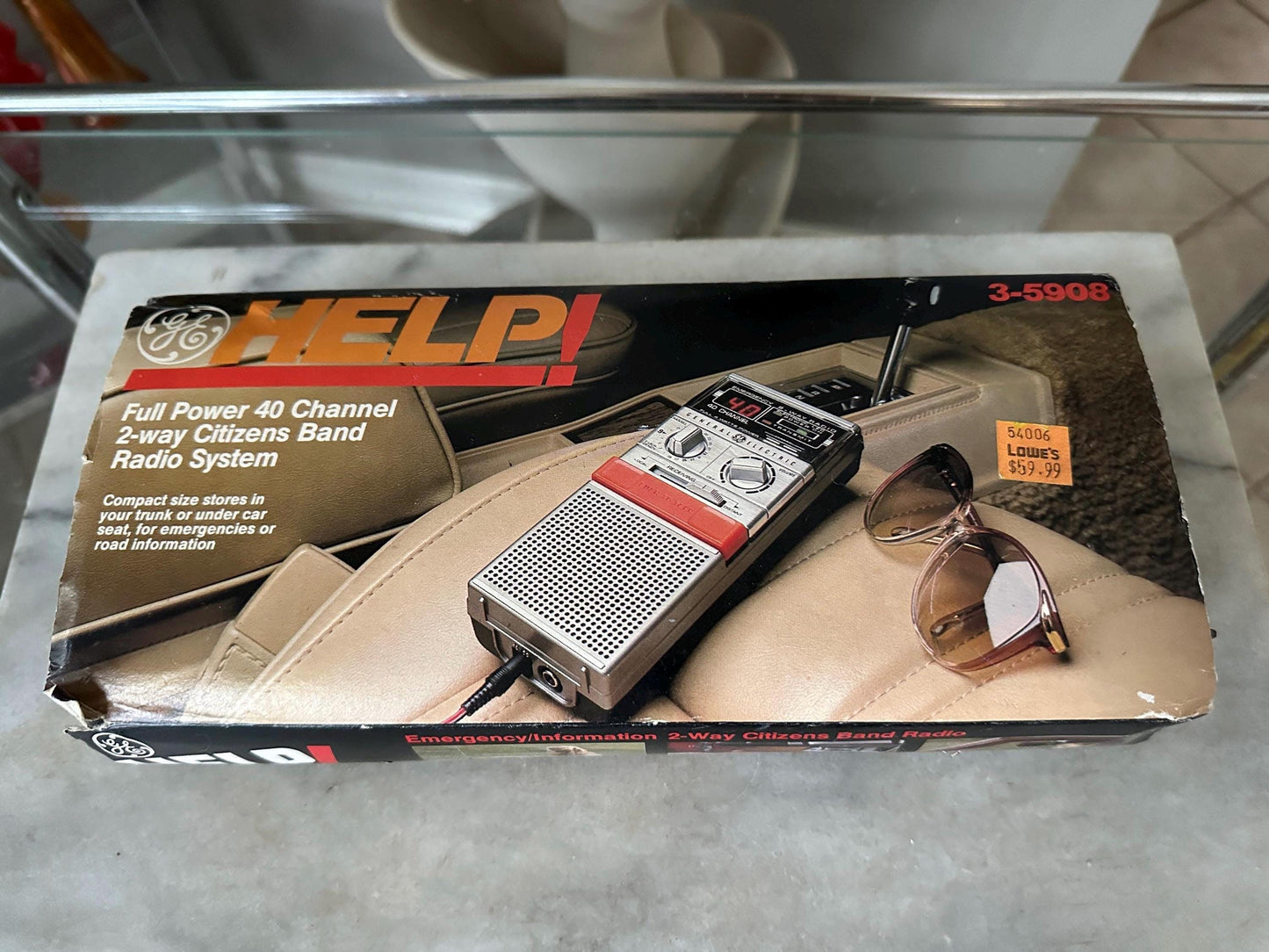Vintage GE 3-5908 Help emergency portable CB radio/Walkie Talkie 12V w/case