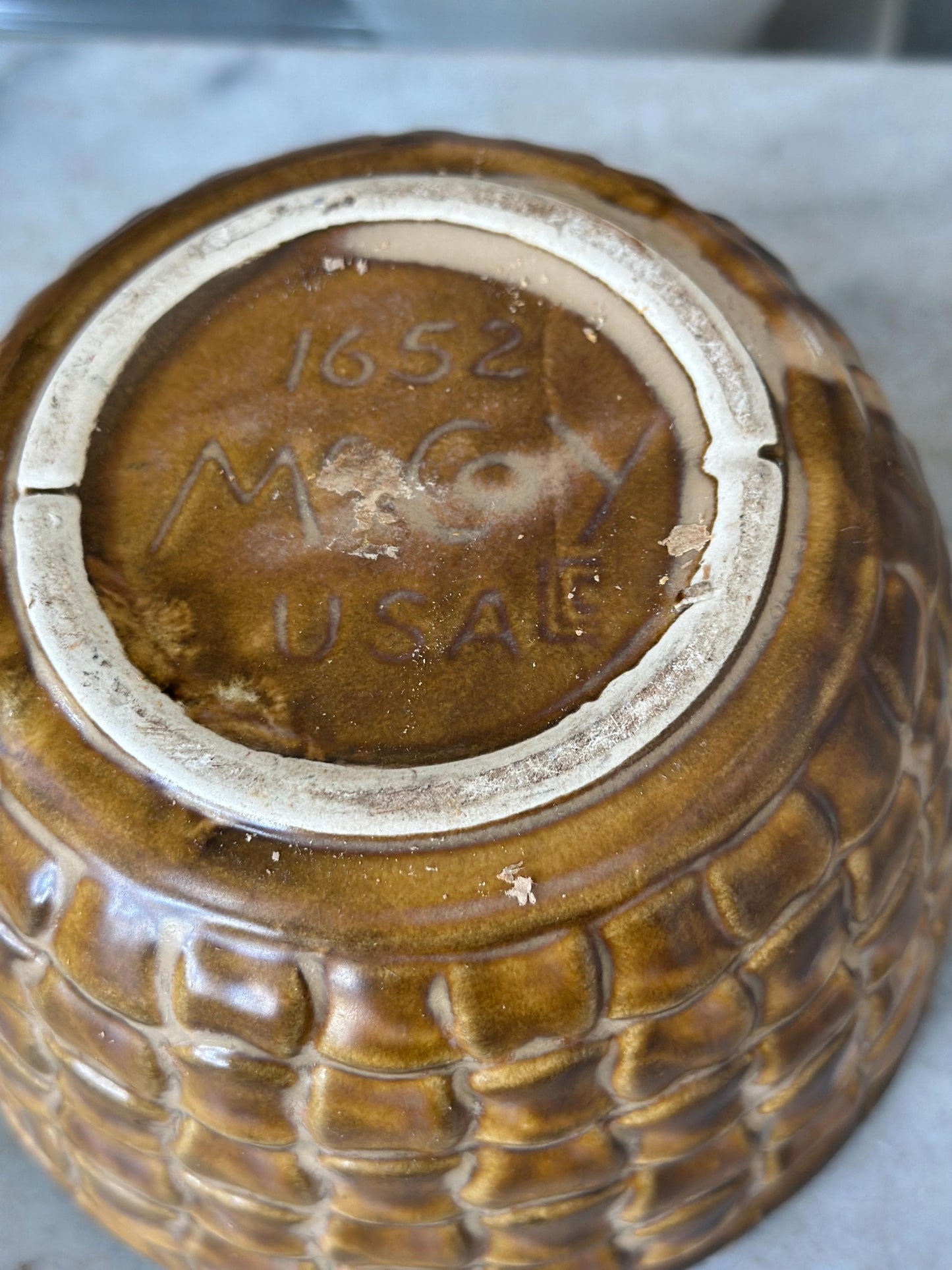 Vintage McCoy Basket Weave Pottery Bowl, USA 1605