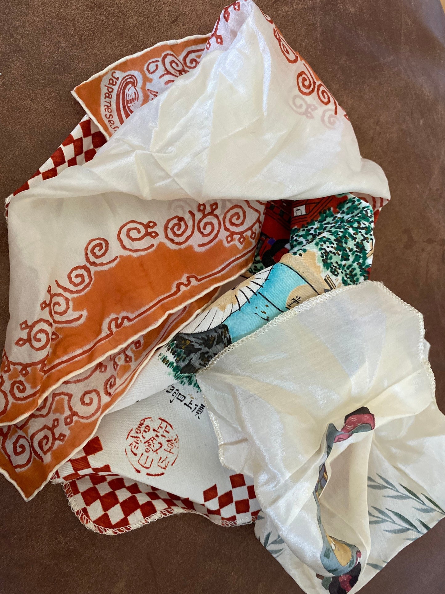 4 1930s Japanese Silm Hankies | Japanese Silk Handkerchiefs | Giesha Girls ~ Pagoda