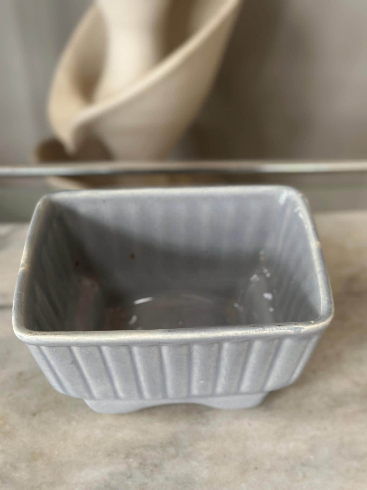 Vintage Hull USA 718 Rectangle Planter | 7.5”  Ribbed Gray Mid-Century Ceramic | USA Pottery