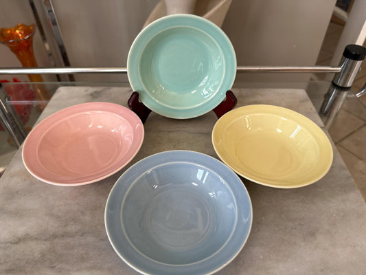 Lu-Ray Pastels Berry Bowls | Mid Century Dinnerware, Set of 4