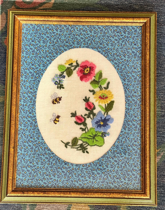 Vintage Janlynn Crewel Embroidery | Framed Floral & Bee Needlework