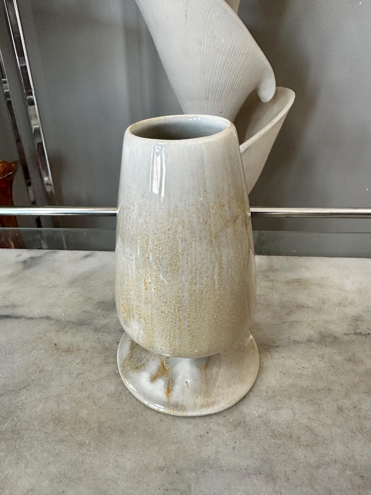 Vintage Freeman McFarlin Vase | California Pottery | Mid Century Modern | Neutral Drip Glaze | 6.25”
