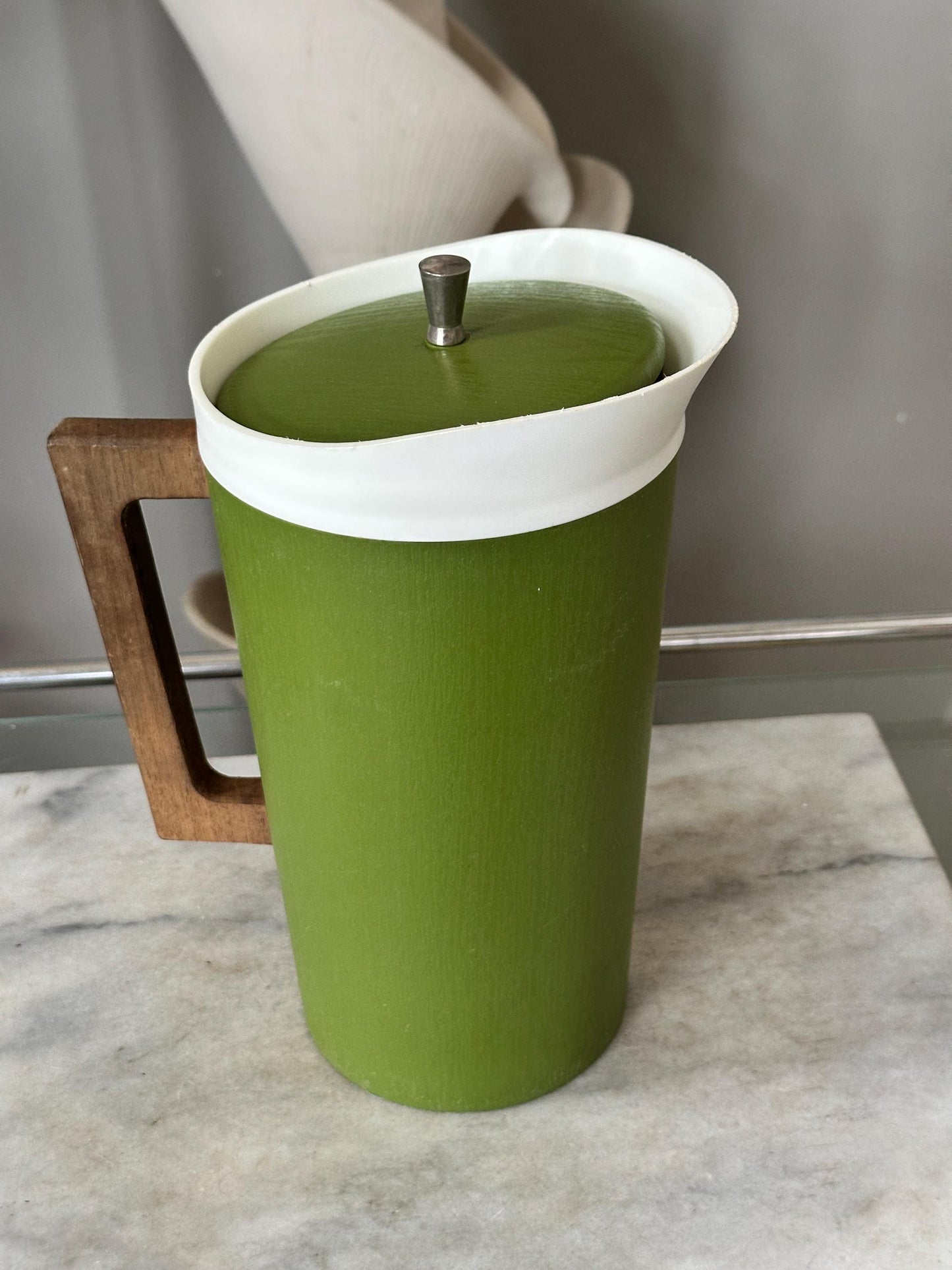Vintage Avocado Green Pitcher – MCM Kitchenware with Wooden Handle