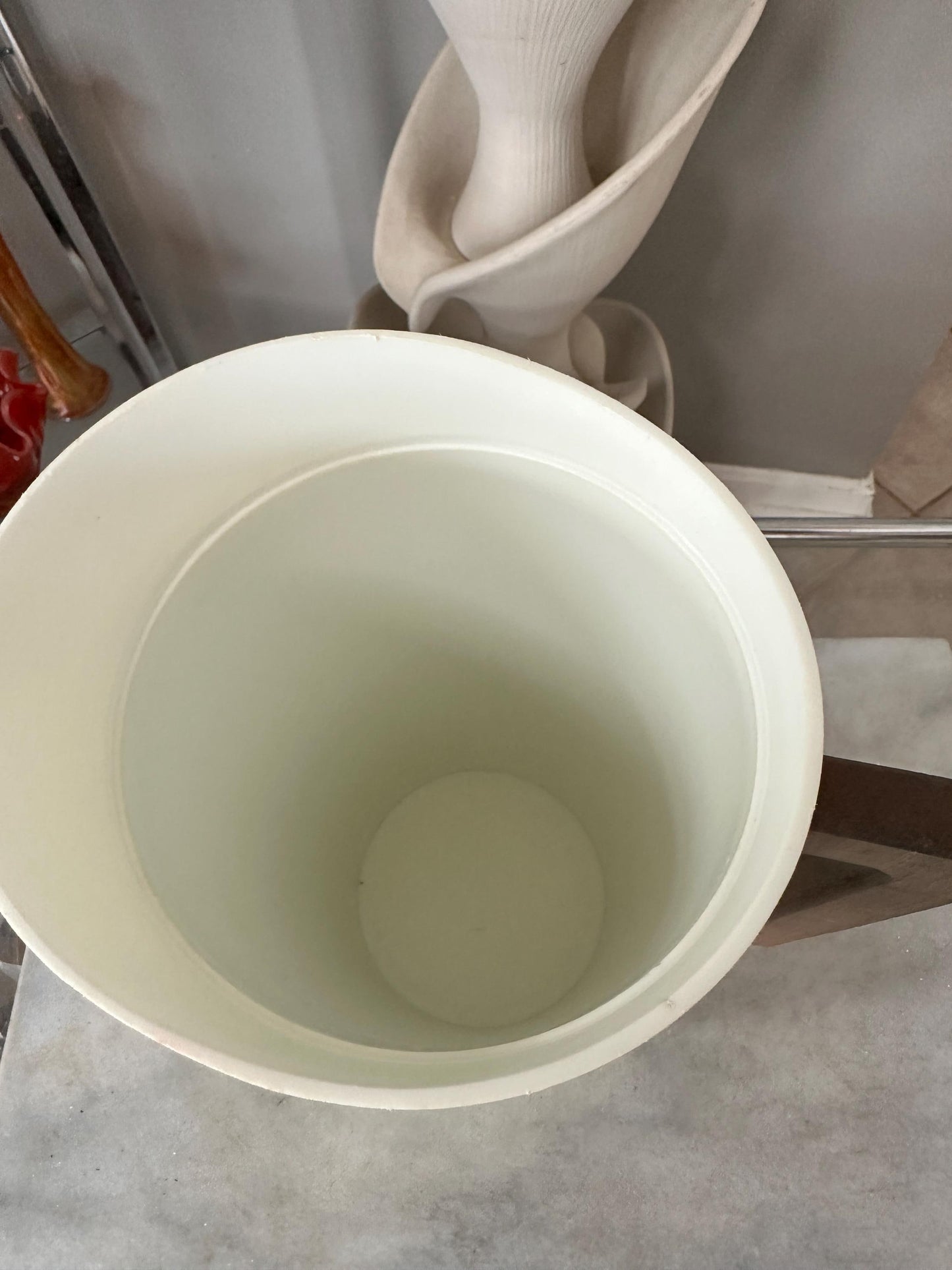 Vintage Avocado Green Pitcher – MCM Kitchenware with Wooden Handle