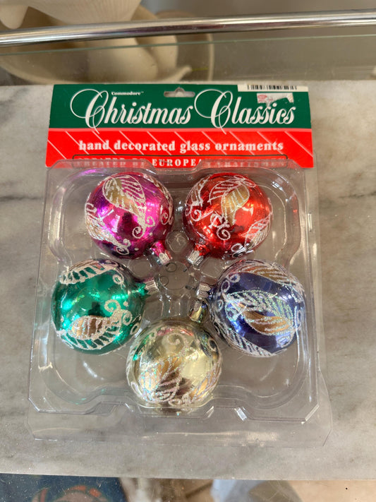 Vintage Commodore Christmas Ornaments – Hand-Decorated Glass, Set of 5, made in Romania
