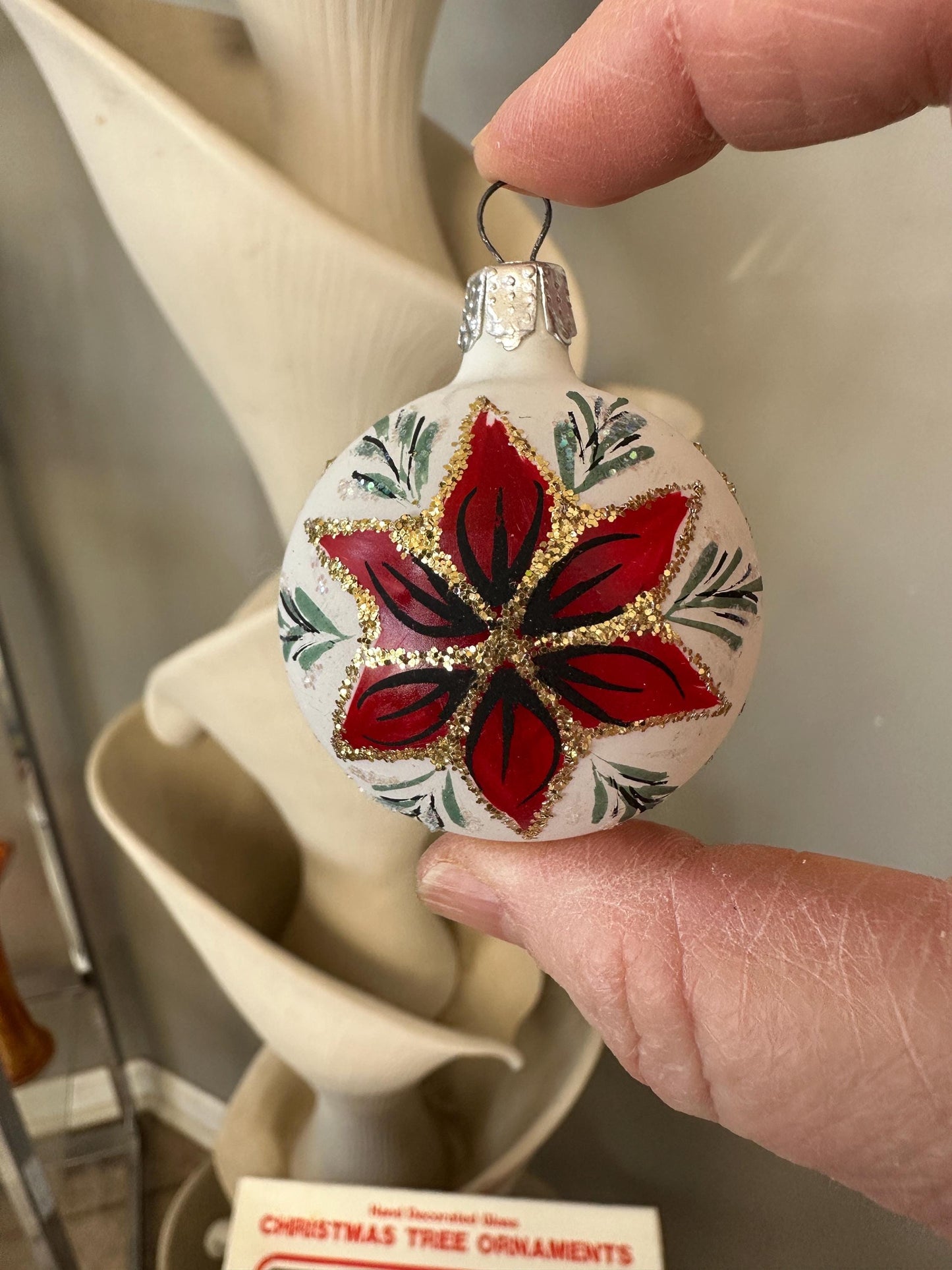 Vintage Commodore Christmas Ornaments – Frosted Poinsettia Glass Set, Romania