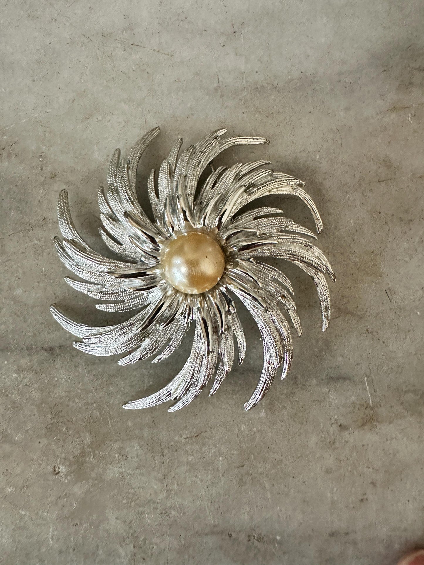Vintage 1960s Floral Brooch Set – Sarah Coventry Sunflower, Mid-century Jewelry, MCM