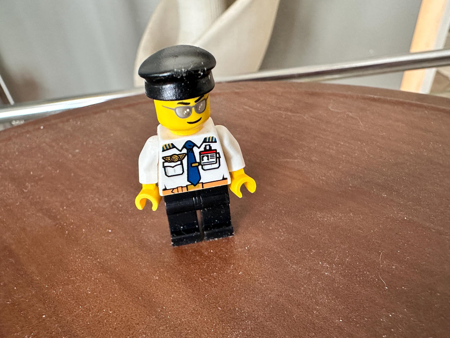 Assorted LEGO Minifigure Lot of 5 – Space Police Squidman, Marvel Taserface, Ninjago Jay (Blue & Red), and Airport Pilot