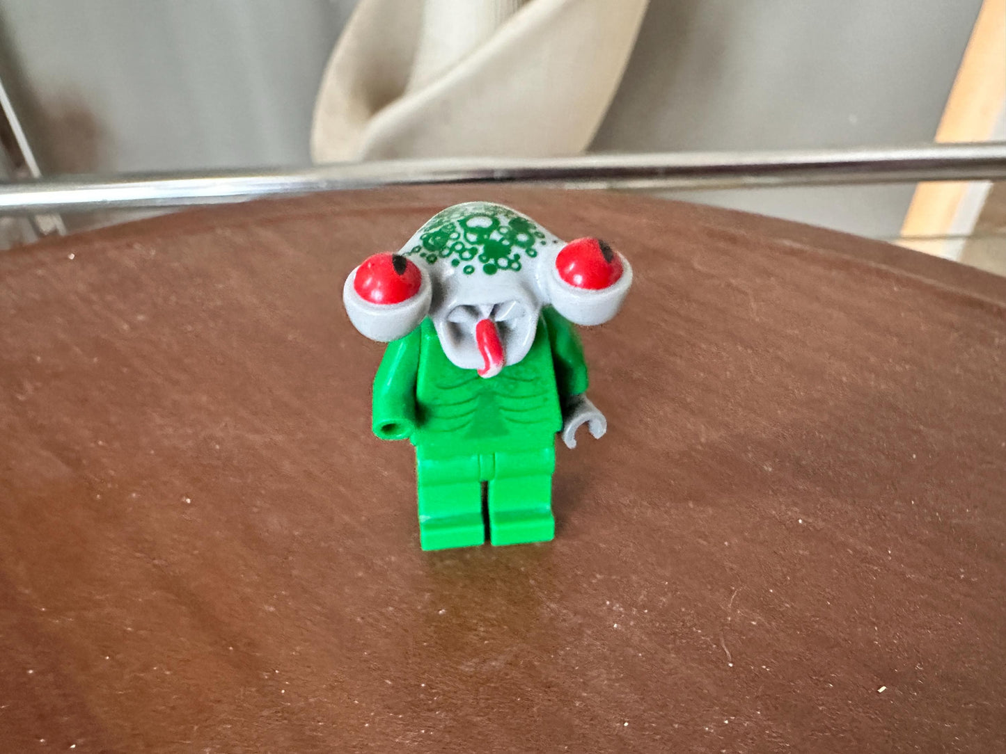 Assorted LEGO Minifigure Lot of 5 – Space Police Squidman, Marvel Taserface, Ninjago Jay (Blue & Red), and Airport Pilot