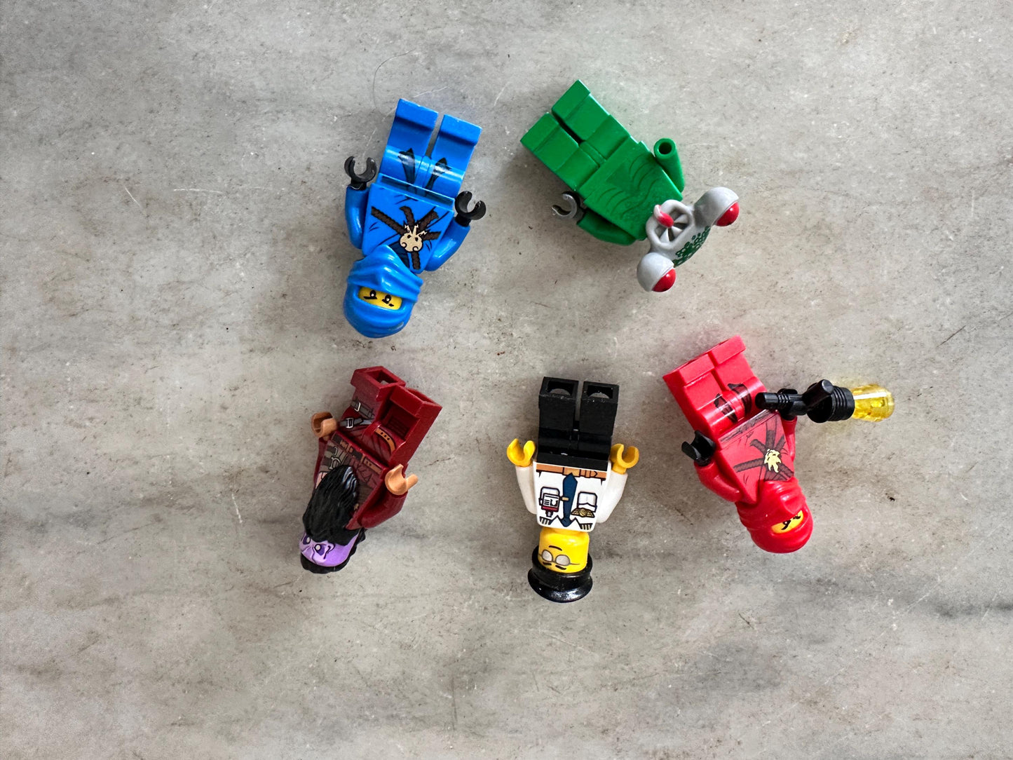 Assorted LEGO Minifigure Lot of 5 – Space Police Squidman, Marvel Taserface, Ninjago Jay (Blue & Red), and Airport Pilot