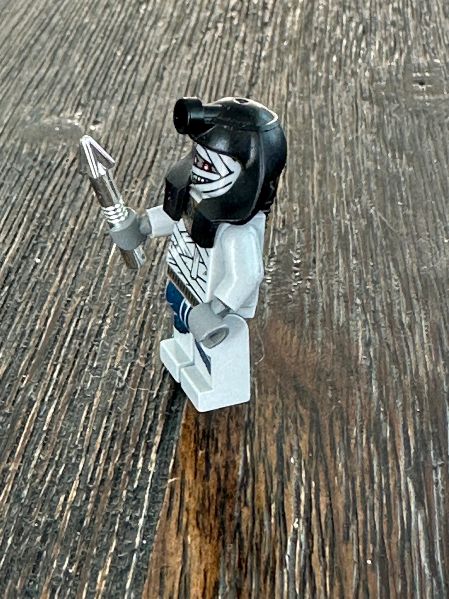 GENUINE LEGO Mummy Warrior 2, Minifigure Figure Pharaoh's Quest