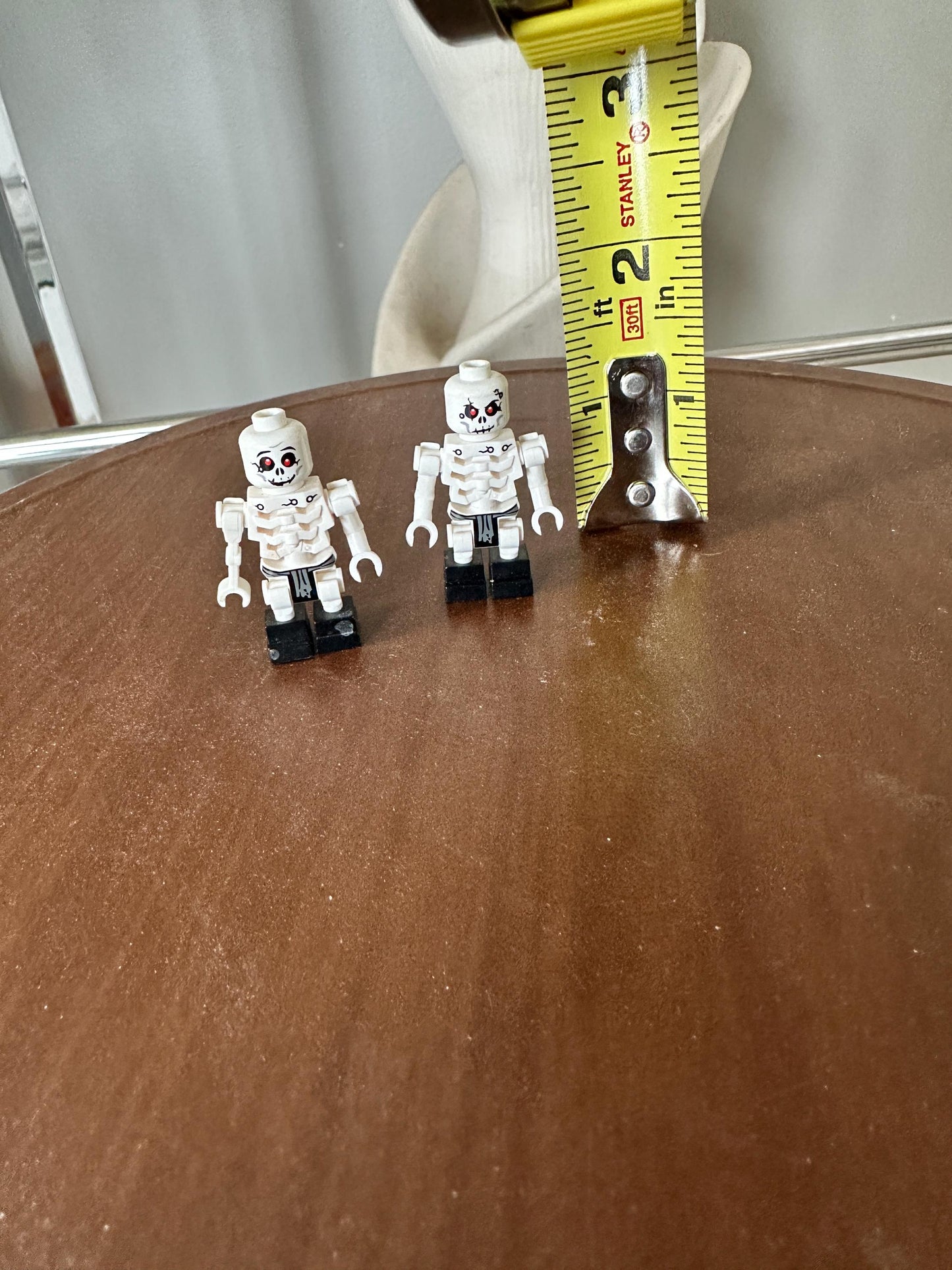 LEGO NJO0008 Bonezai (Skulkin) Vertical Grip Hands – Set of 2 | Ninjago Villain Minifigure Parts | Retired Character