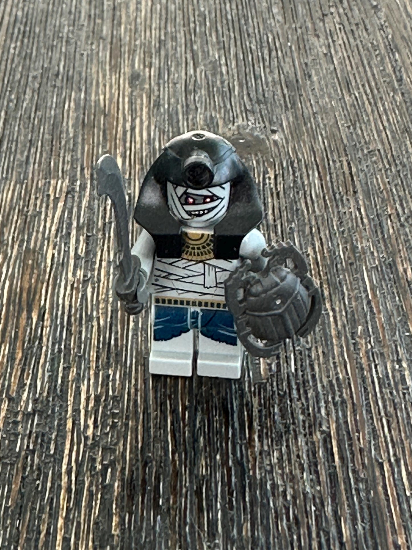 GENUINE LEGO Mummy Warrior 2, Minifigure Figure Pharaoh's Quest