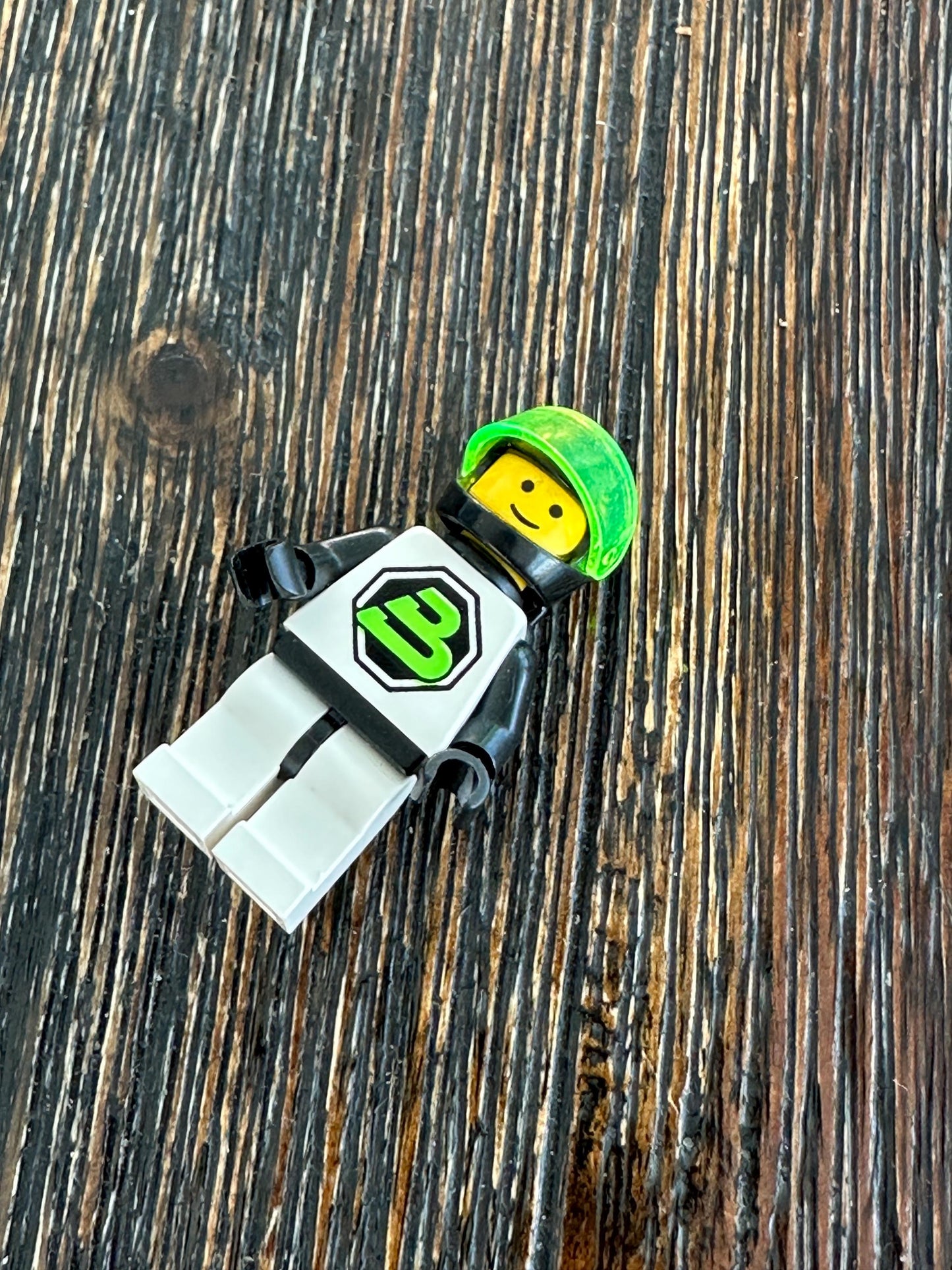 Lego Blacktron 2 6988 6984 6957 Space Police III Minifigure