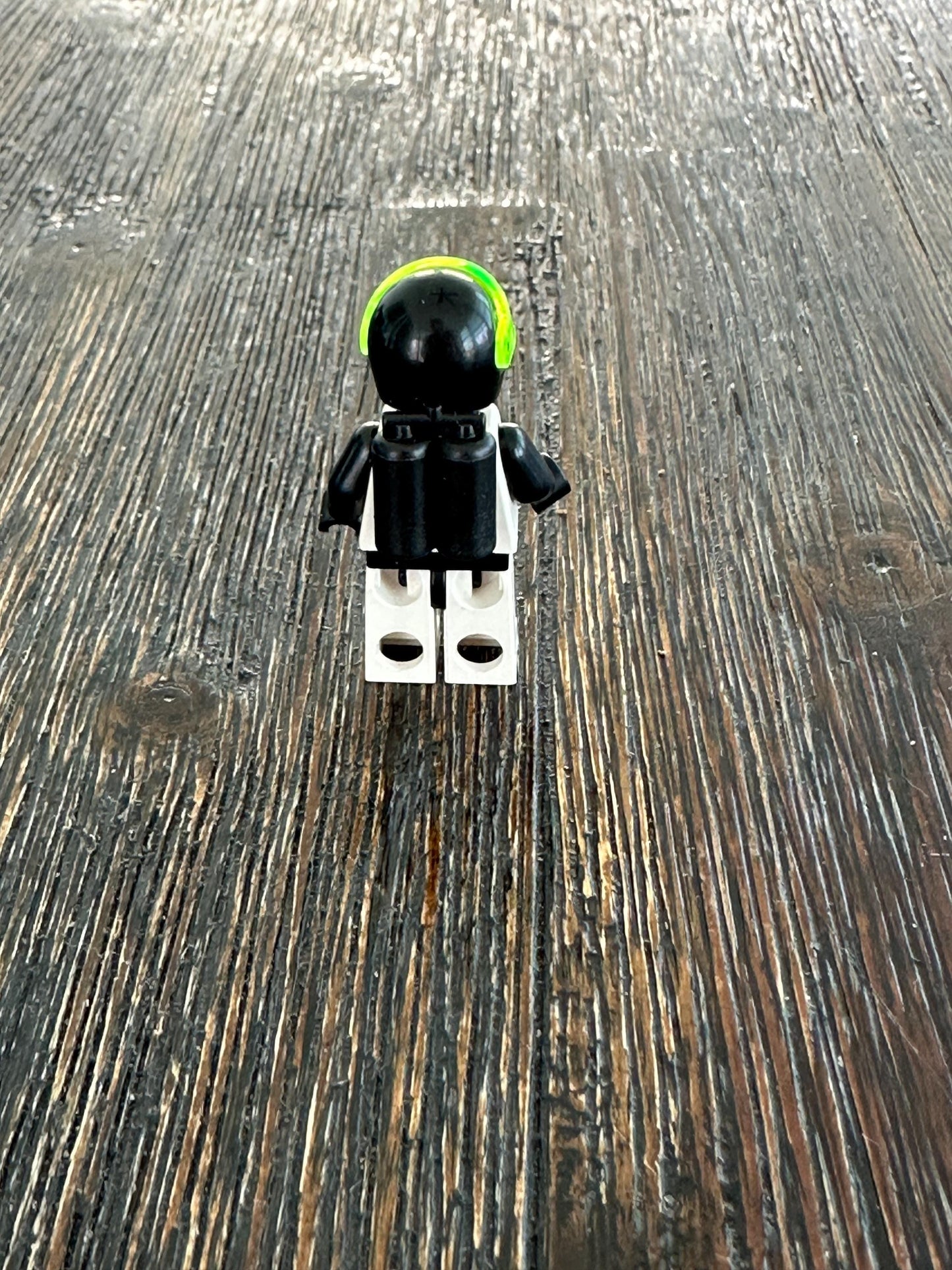 Lego Blacktron 2 6988 6984 6957 Space Police III Minifigure