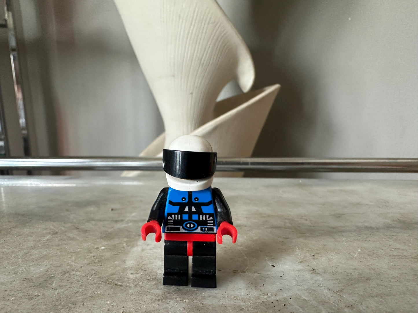 GENUINE LEGO Minifgure  Lego 1x sp040 Spyrius Chief Minifigure Vf/Nm Recon Robot Space Spyrius 6889ego (R) Minifigure, Minifigure, Lego Min