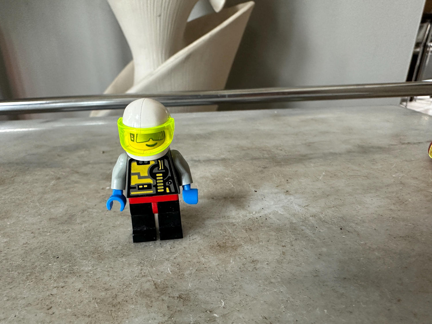 GENUINE LEGO Minifgure Lego Lego Alien Avenger Minifigure Lego (R) Minifigure, Minifigure, Lego Minifig, Lego People