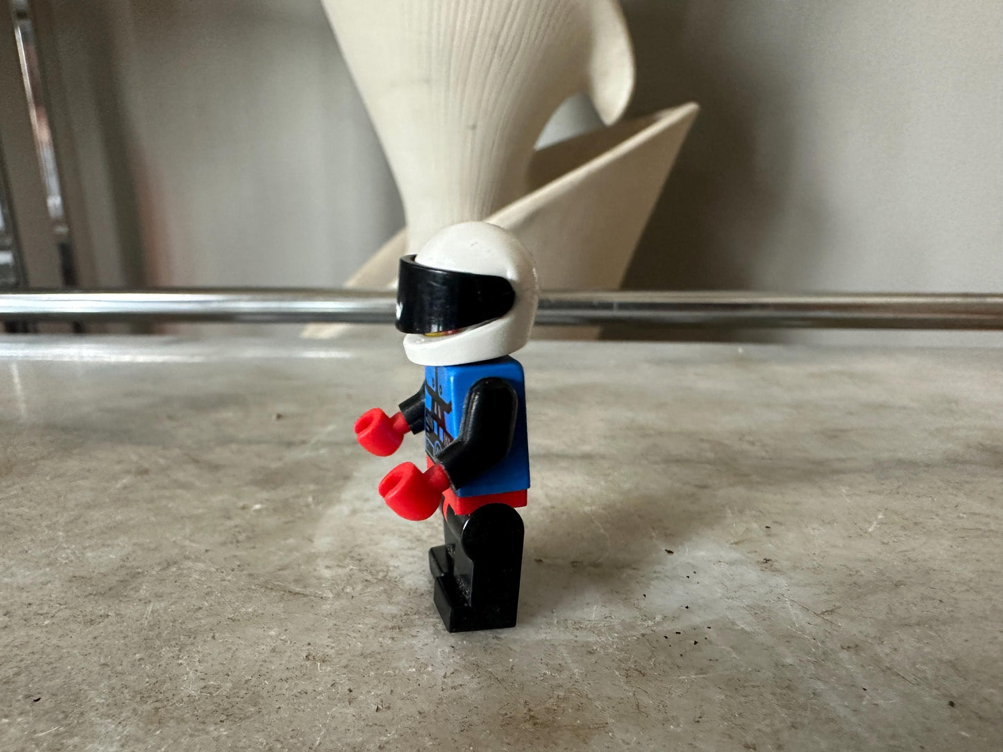 GENUINE LEGO Minifgure  Lego 1x sp040 Spyrius Chief Minifigure Vf/Nm Recon Robot Space Spyrius 6889ego (R) Minifigure, Minifigure, Lego Min