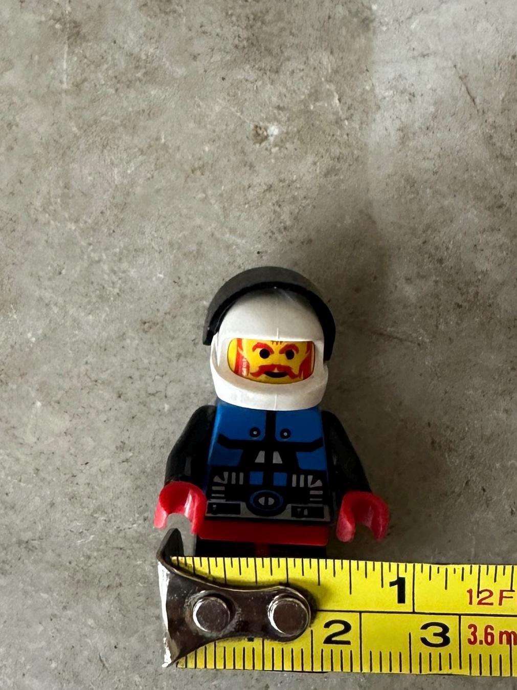GENUINE LEGO Minifgure  Lego 1x sp040 Spyrius Chief Minifigure Vf/Nm Recon Robot Space Spyrius 6889ego (R) Minifigure, Minifigure, Lego Min