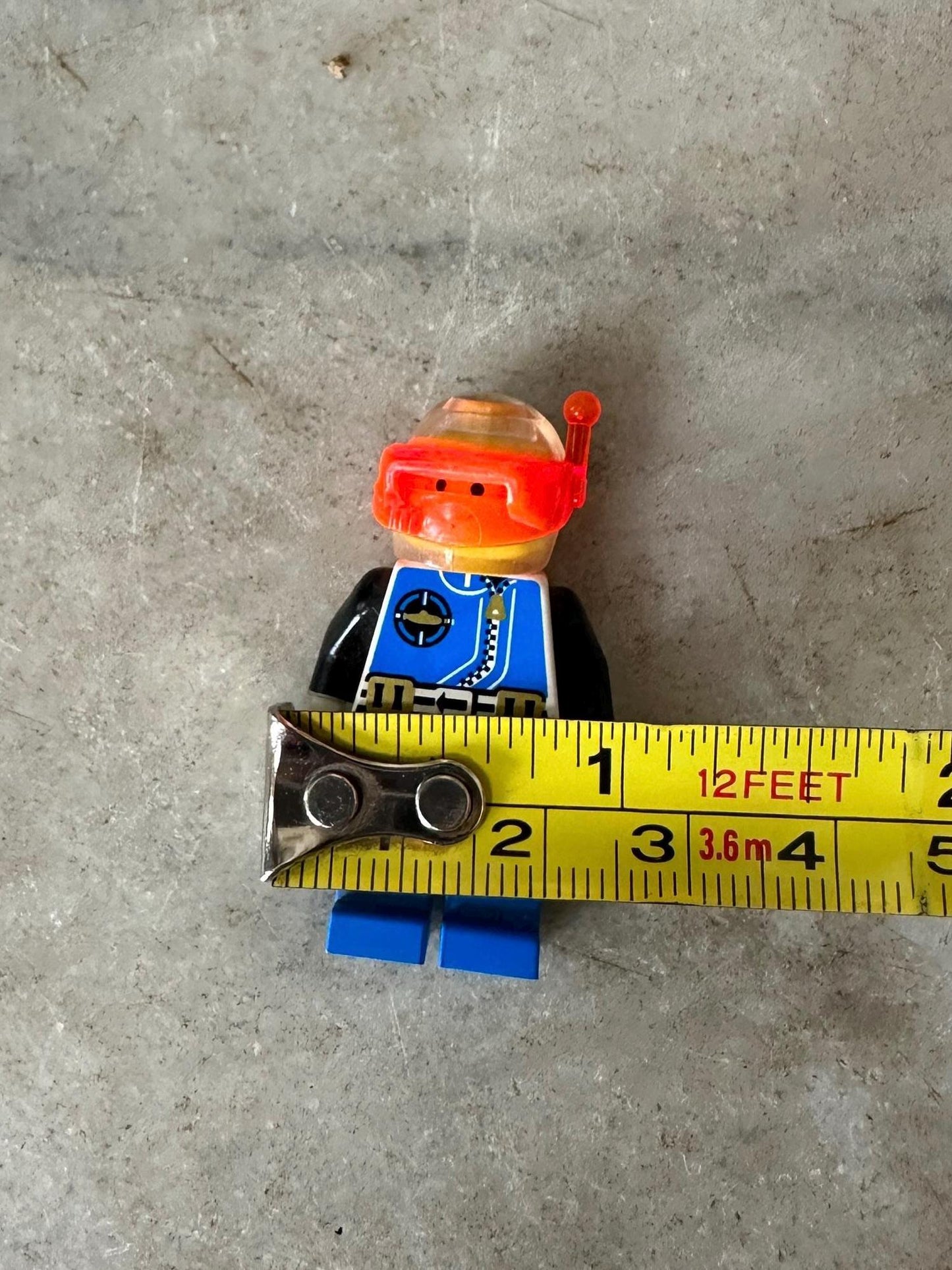 GENUINE Lego Minifgure LEGO Minifigure Doctor Kelvin Ice Planet Classic Vintage Space Cool RARE sp017