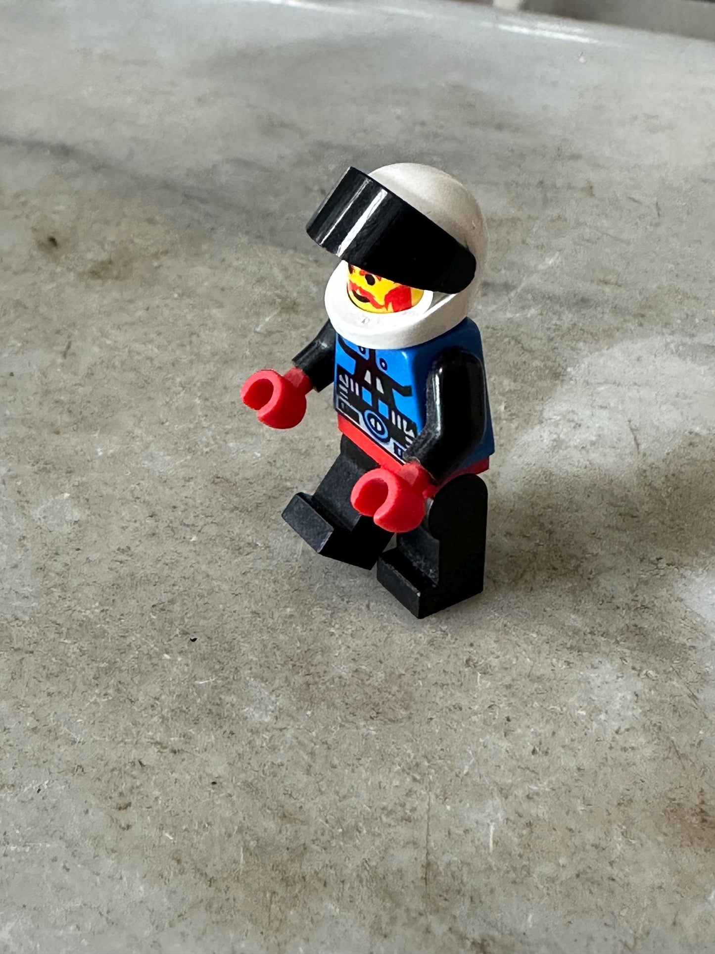 GENUINE LEGO Minifgure  Lego 1x sp040 Spyrius Chief Minifigure Vf/Nm Recon Robot Space Spyrius 6889ego (R) Minifigure, Minifigure, Lego Min