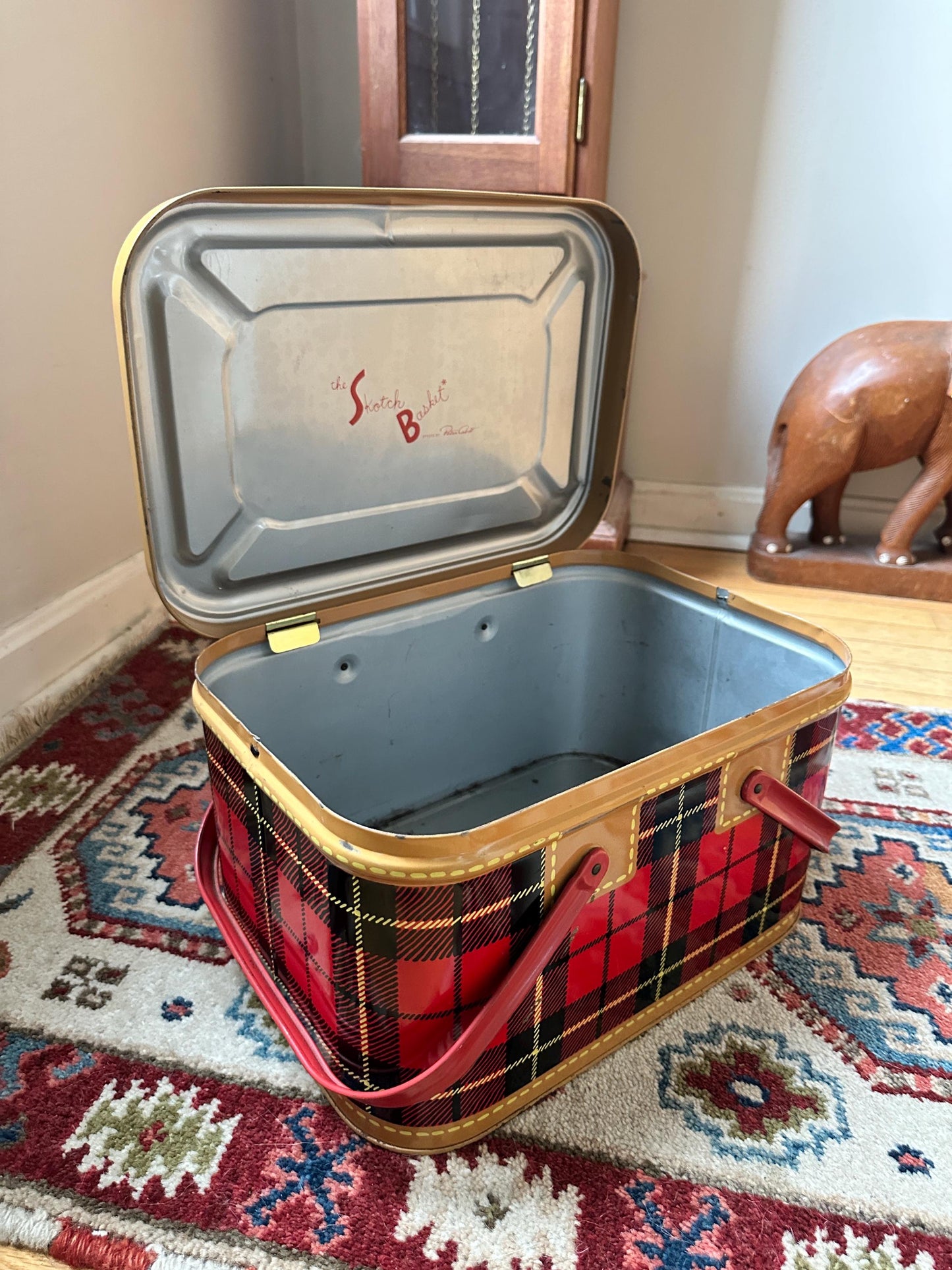 1950s Vintage “The Skotch Basket” Tin Picnic Basket – Petra Cabot Design – Mid Century Metal Hamper