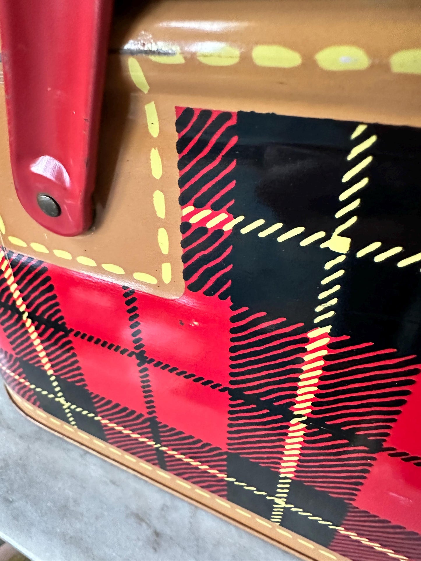 1950s Vintage “The Skotch Basket” Tin Picnic Basket – Petra Cabot Design – Mid Century Metal Hamper