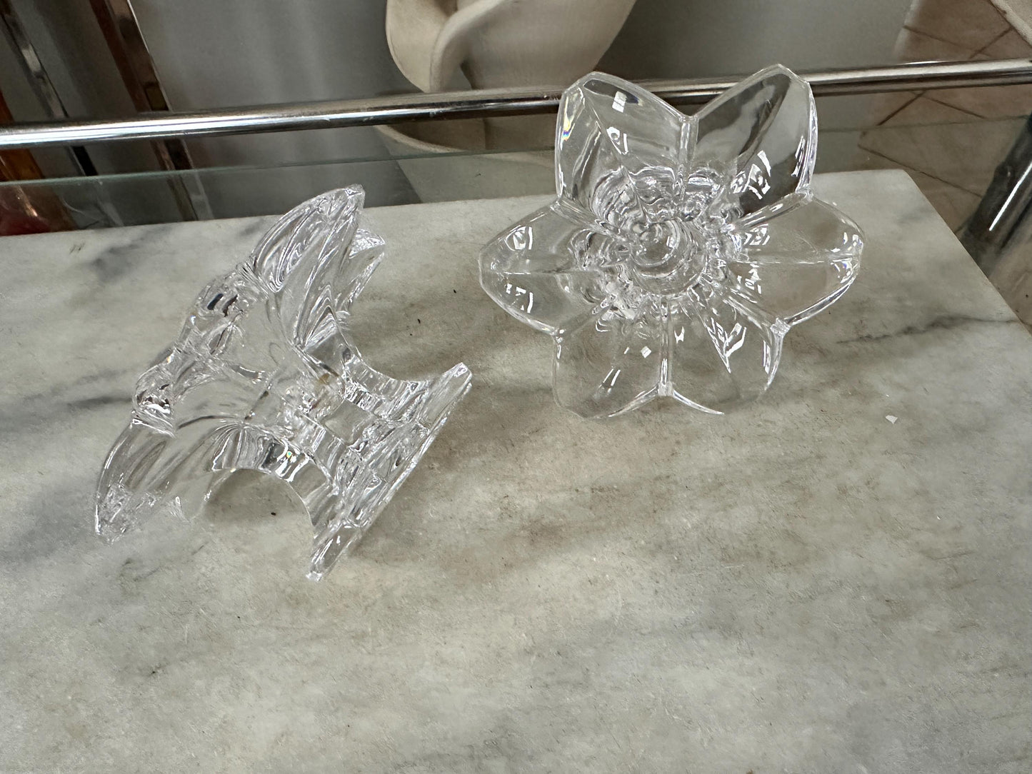 Vintage Mikasa Sunpetals Crystal Candlestick Holders (Pair) – Floral Petal Design