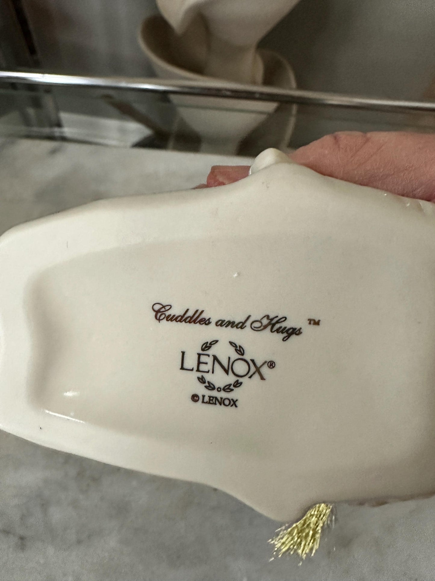 Rare LENOX “Cuddles And Hugs” Baby’s 1st Christmas Bear Ornament -DYLAN