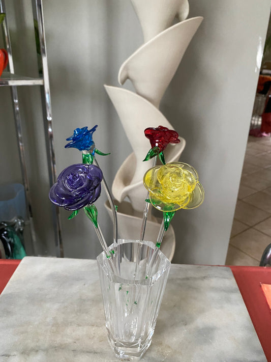 Vintage Set of Four Art Glass Roses in Mid Century Modern Etched Glass Paneled Heavy Glass  Vase with Asian Bird Design