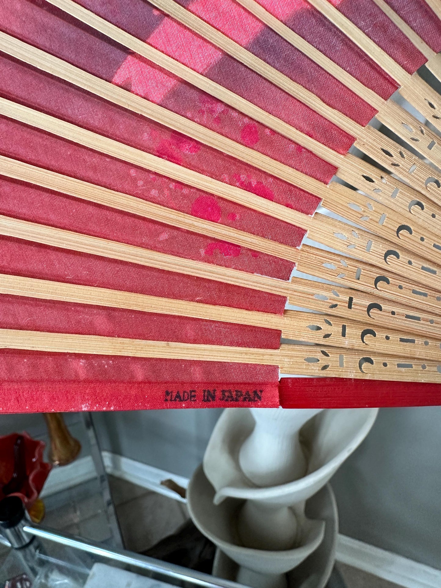Vintage 1960s Japanese Silk Fan Set – Crane, Cherry Blossom & Torii Gate