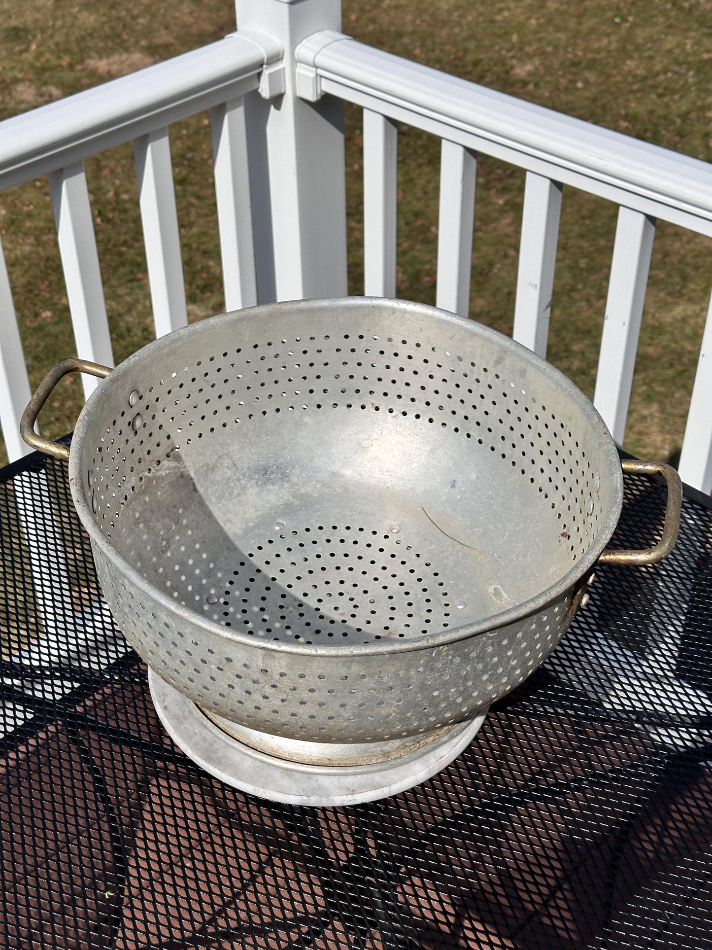 Vintage Commercial Grade Wear Ever Colander, Model 4616, Extra Large Industrial Strainer, Farmhouse Style