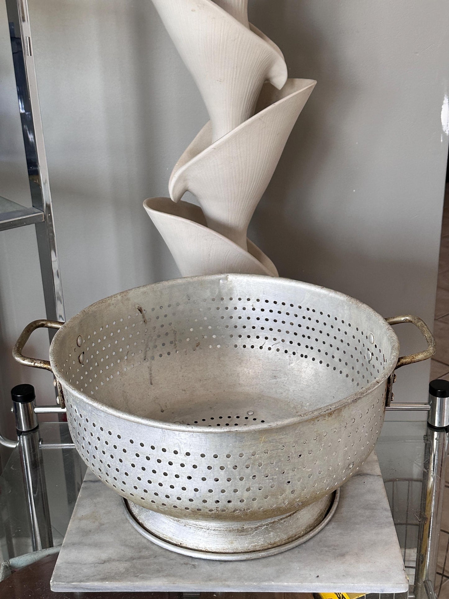 Vintage Commercial Grade Wear Ever Colander, Model 4616, Extra Large Industrial Strainer, Farmhouse Style
