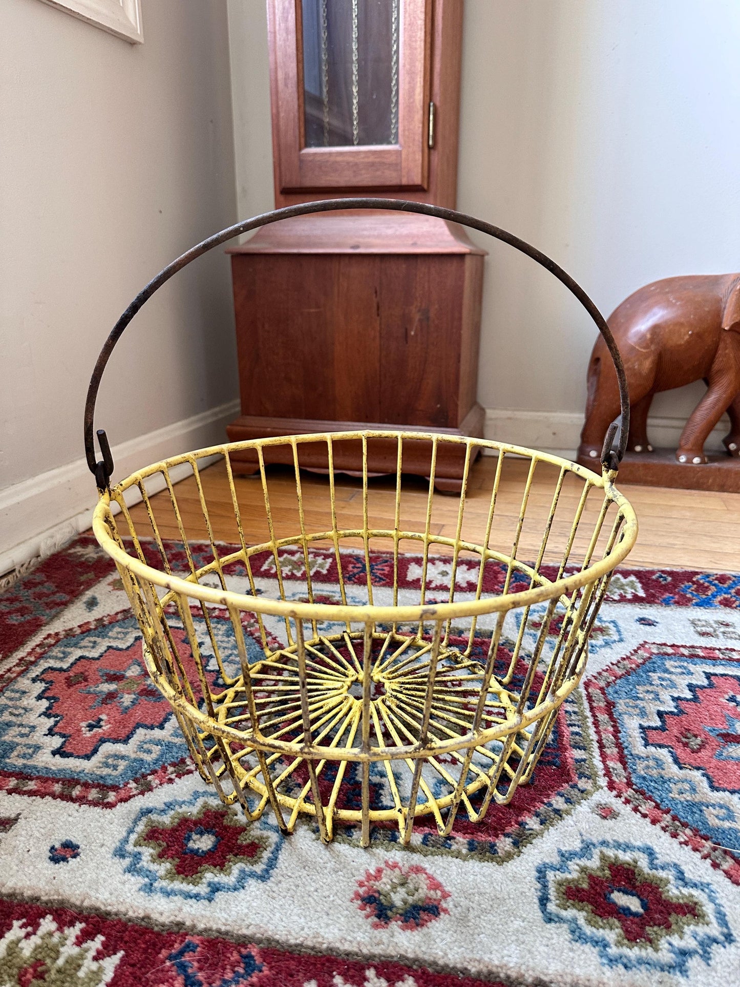 Vintage Yellow Wire Basket: Rustic Farmhouse Egg Carrier, Galvanized Metal (13.5" Across)